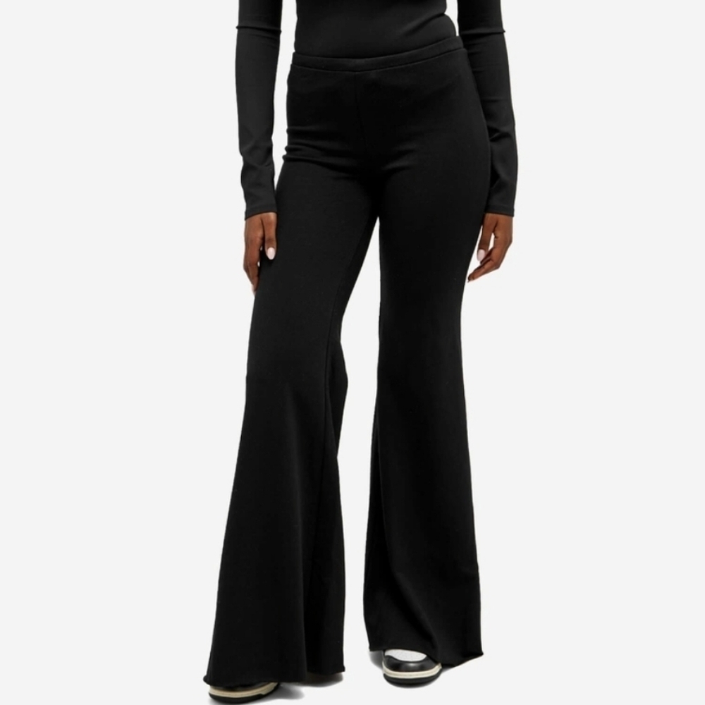 Good American Compression Terry Super Flare Womens Black Pants